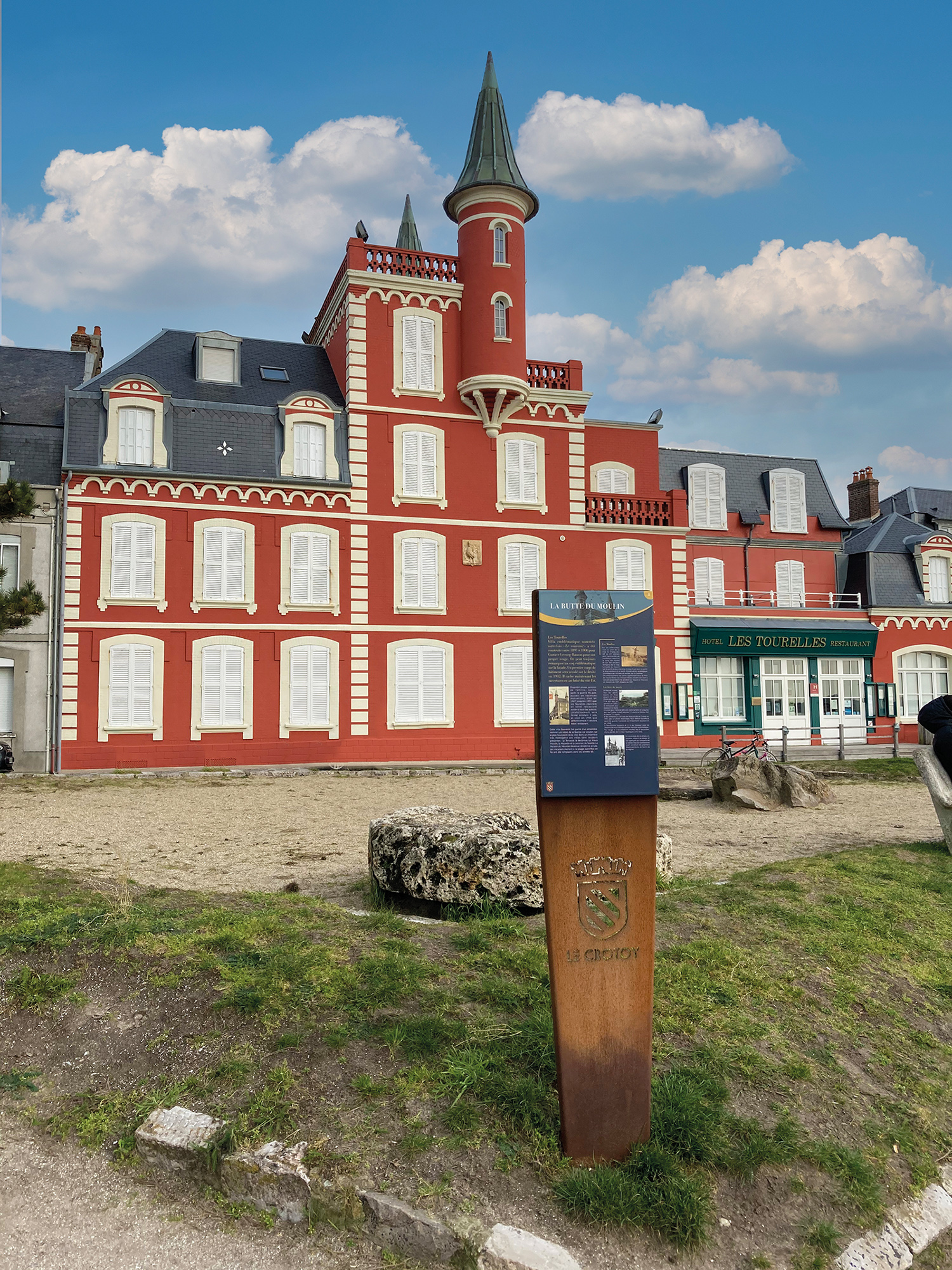 Le-Crotoy-signaletique-patrimoine-lave-emaillee